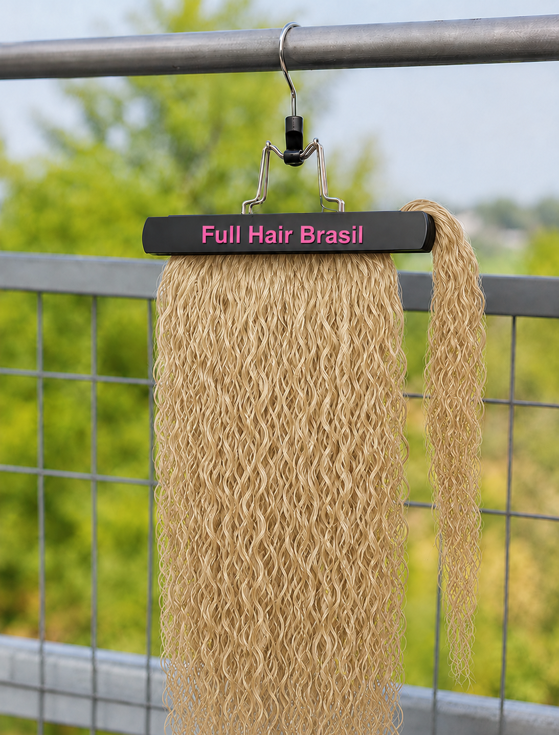 Human Hair Ponytail – Wrap-Around Method, Inner Comb and Velcro Finish Strap.